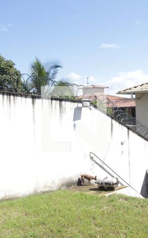 Casa à venda com 170m², 3 quartos e 6 vagasquintal