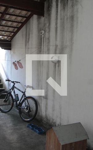 Casa à venda com 170m², 3 quartos e 6 vagasÁrea de Serviço