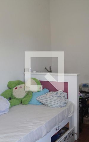 Casa à venda com 170m², 3 quartos e 6 vagasquarto 02