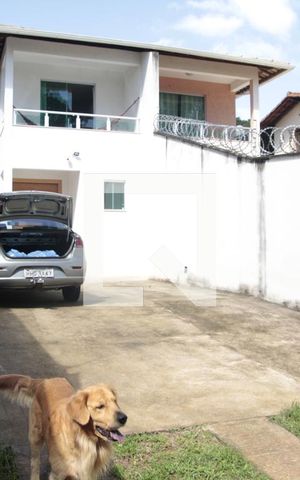 Casa à venda com 170m², 3 quartos e 6 vagasgaragem