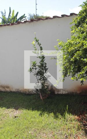 Casa à venda com 170m², 3 quartos e 6 vagasquintal