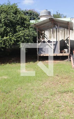 Casa à venda com 170m², 3 quartos e 6 vagasquintal