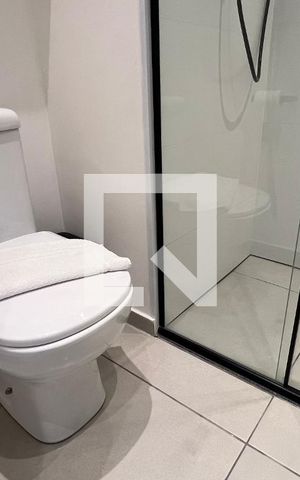 Studio à venda com 28m², 1 quarto e sem vaga Studio à venda com 28m², 1 quarto e sem vagaBanheiro