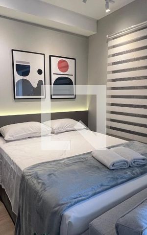 Studio à venda com 28m², 1 quarto e sem vaga Studio à venda com 28m², 1 quarto e sem vagaStudio