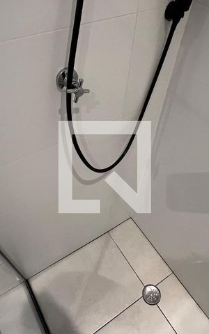 Studio à venda com 28m², 1 quarto e sem vaga Studio à venda com 28m², 1 quarto e sem vagaBanheiro