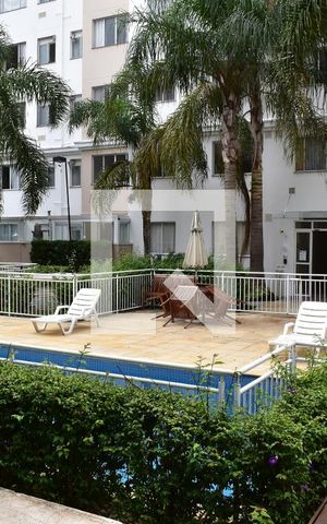 Apartamento para alugar com 62m², 2 quartos e 1 vagaÁrea comum - Piscina