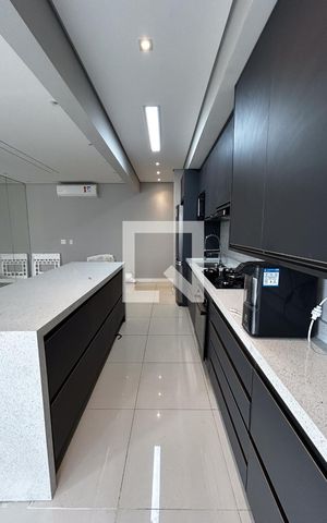Apartamento para alugar com 81m², 2 quartos e 2 vagasCozinha e Área de Serviço