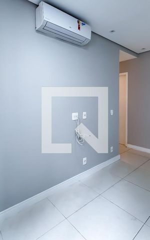 Apartamento para alugar com 81m², 2 quartos e 2 vagasSala