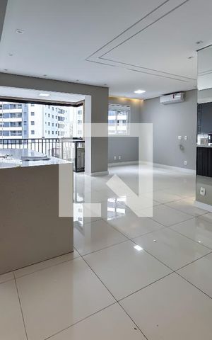 Apartamento para alugar com 81m², 2 quartos e 2 vagasSala