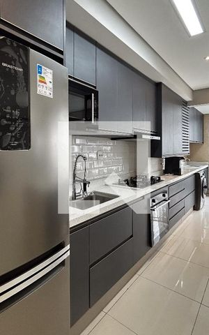 Apartamento para alugar com 81m², 2 quartos e 2 vagasCozinha e Área de Serviço