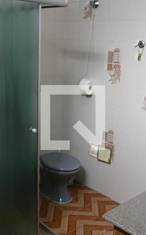 Casa à venda com 108m², 2 quartos e 2 vagasBanheiro 2