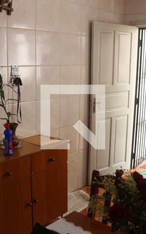 Casa à venda com 108m², 2 quartos e 2 vagasCozinha