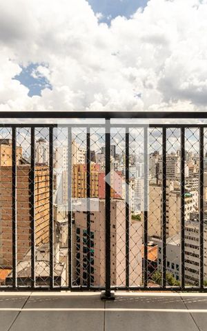 Studio à venda com 31m², 1 quarto e sem vagaVaranda