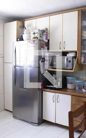 Casa à venda com 350m², 4 quartos e 1 vagaCozinha