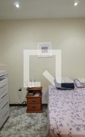 Casa à venda com 260m², 5 quartos e 2 vagasQuarto 3