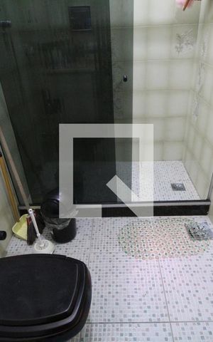 Casa à venda com 260m², 5 quartos e 2 vagasBanheiro da suíte 2