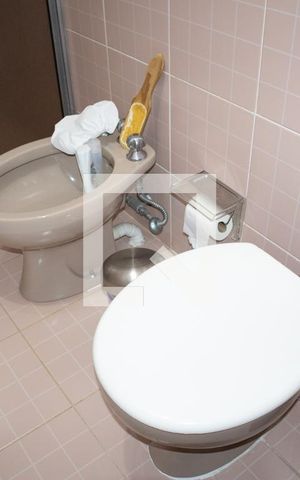 Casa à venda com 280m², 3 quartos e 2 vagasBanheiro do Quarto 3