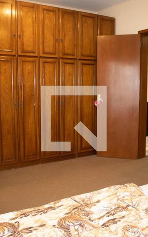 Casa à venda com 280m², 3 quartos e 2 vagasQuarto 2