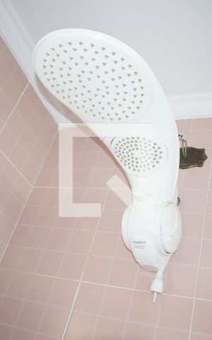 Casa à venda com 280m², 3 quartos e 2 vagasBanheiro do Quarto 2