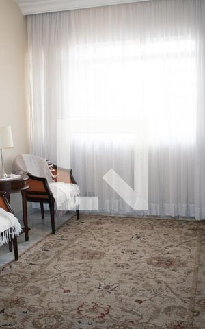Casa à venda com 280m², 3 quartos e 2 vagasSala