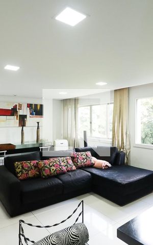 Apartamento à venda com 135m², 3 quartos e 2 vagasSala