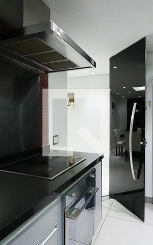 Apartamento à venda com 135m², 3 quartos e 2 vagasCozinha