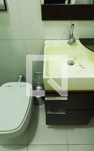 Apartamento à venda com 135m², 3 quartos e 2 vagasQuarto/Banheiro de Serviço