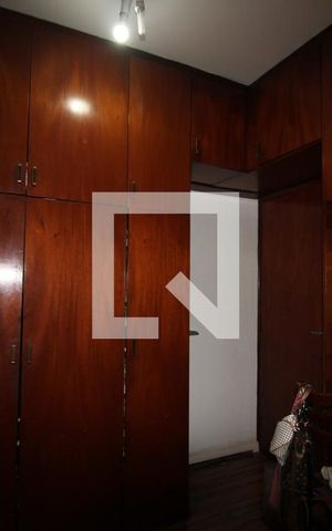 Casa à venda com 140m², 3 quartos e 2 vagasCloset