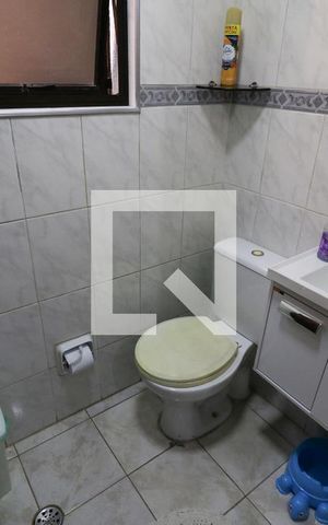 Casa à venda com 220m², 3 quartos e 1 vaga Casa à venda com 220m², 3 quartos e 1 vagaLavabo