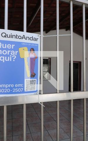 Casa à venda com 300m², 3 quartos e 4 vagasFachada