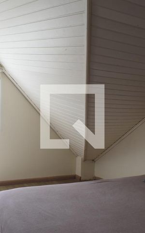 Casa à venda com 240m², 4 quartos e 2 vagasÁtico