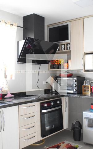 Casa à venda com 240m², 4 quartos e 2 vagasCozinha
