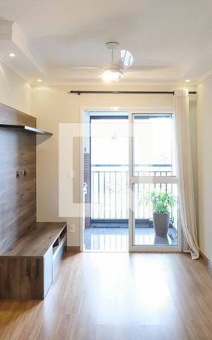 Apartamento para alugar com 72m², 3 quartos e 2 vagasSala