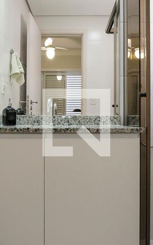 Apartamento para alugar com 72m², 3 quartos e 2 vagasBanheiro da Suíte