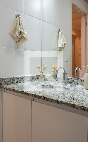 Apartamento para alugar com 72m², 3 quartos e 2 vagasBanheiro