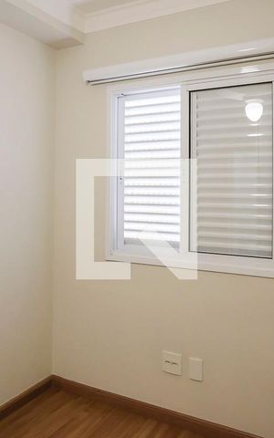 Apartamento para alugar com 72m², 3 quartos e 2 vagasQuarto 2