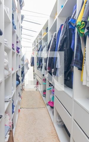 Apartamento para alugar com 80m², 2 quartos e 1 vagaCloset do Quarto 2