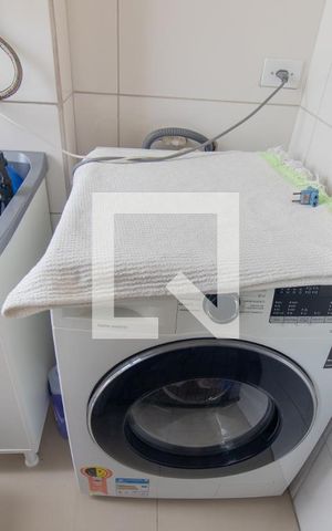 Apartamento para alugar com 80m², 2 quartos e 1 vagaÁrea de Serviço