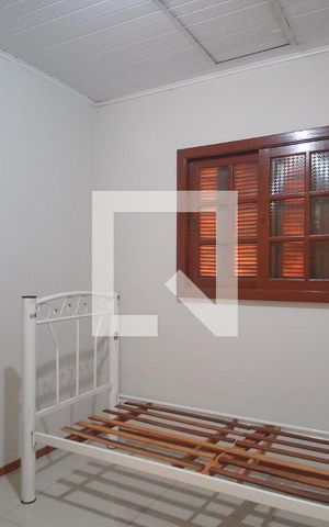 Casa à venda com 230m², 3 quartos e 2 vagas Casa à venda com 230m², 3 quartos e 2 vagasQuarto 2