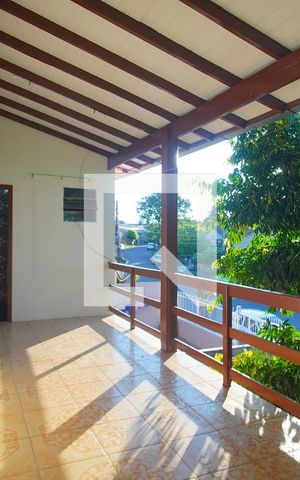 Casa à venda com 230m², 3 quartos e 2 vagas Casa à venda com 230m², 3 quartos e 2 vagasVaranda da Sala