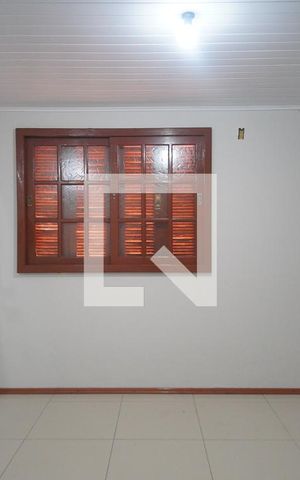 Casa à venda com 230m², 3 quartos e 2 vagas Casa à venda com 230m², 3 quartos e 2 vagassuite