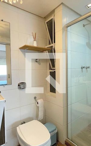 Apartamento para alugar com 129m², 3 quartos e 1 vaga Apartamento para alugar com 129m², 3 quartos e 1 vagaBanheiro suíte