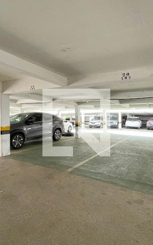 Apartamento para alugar com 129m², 3 quartos e 1 vaga Apartamento para alugar com 129m², 3 quartos e 1 vagaGaragem