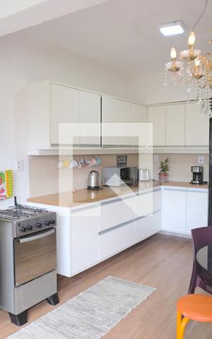 Apartamento à venda com 129m², 3 quartos e 1 vagaCozinha