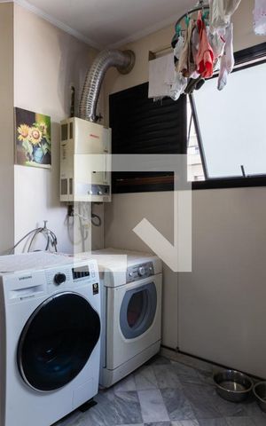 Apartamento à venda com 135m², 3 quartos e 2 vagas Apartamento à venda com 135m², 3 quartos e 2 vagasÁrea de Serviço