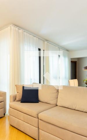 Apartamento à venda com 135m², 3 quartos e 2 vagas Apartamento à venda com 135m², 3 quartos e 2 vagasSala
