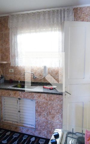Casa à venda com 90m², 2 quartos e 1 vaga Casa à venda com 90m², 2 quartos e 1 vagaCozinha