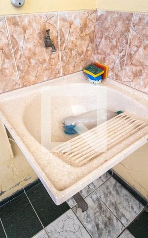 Casa à venda com 90m², 2 quartos e 1 vaga Casa à venda com 90m², 2 quartos e 1 vagaÁrea de Serviço