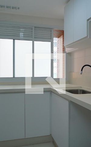 Apartamento para alugar com 130m², 3 quartos e 2 vagasCozinha