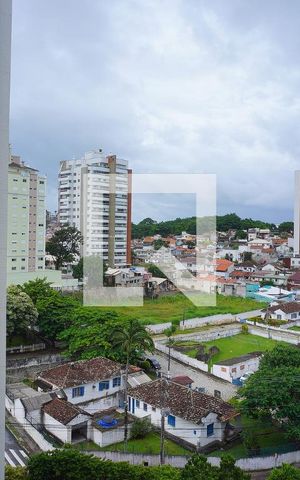 Apartamento para alugar com 130m², 3 quartos e 2 vagasVaranda - Vista